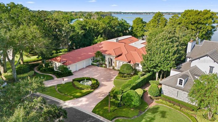 Image No.6-5 Bed Property for sale