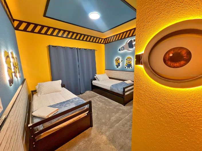 Image No.13-5 Bed Townhouse for sale