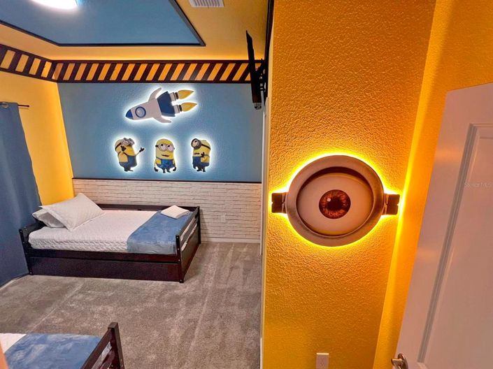 Image No.14-5 Bed Townhouse for sale