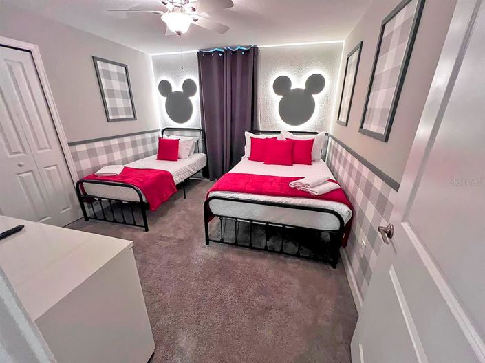 Image No.22-5 Bed Townhouse for sale