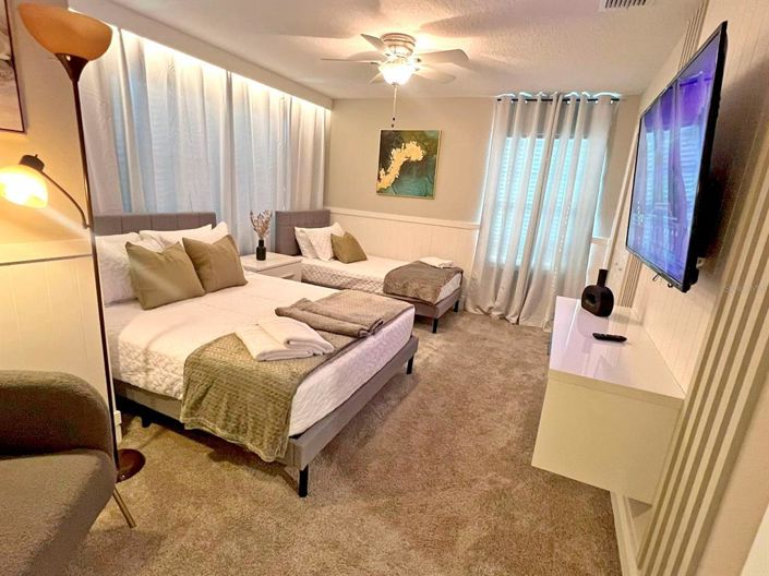 Image No.25-5 Bed Townhouse for sale