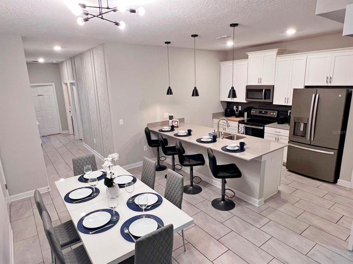 Image No.5-5 Bed Townhouse for sale