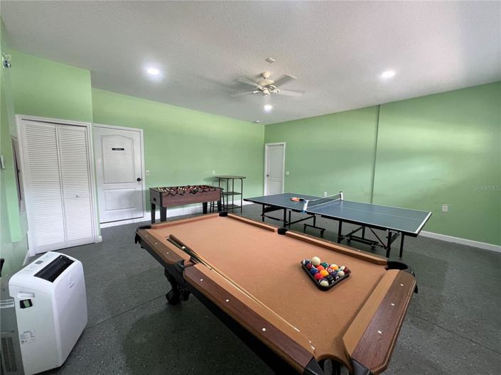 Image No.11-8 Bed Property for sale