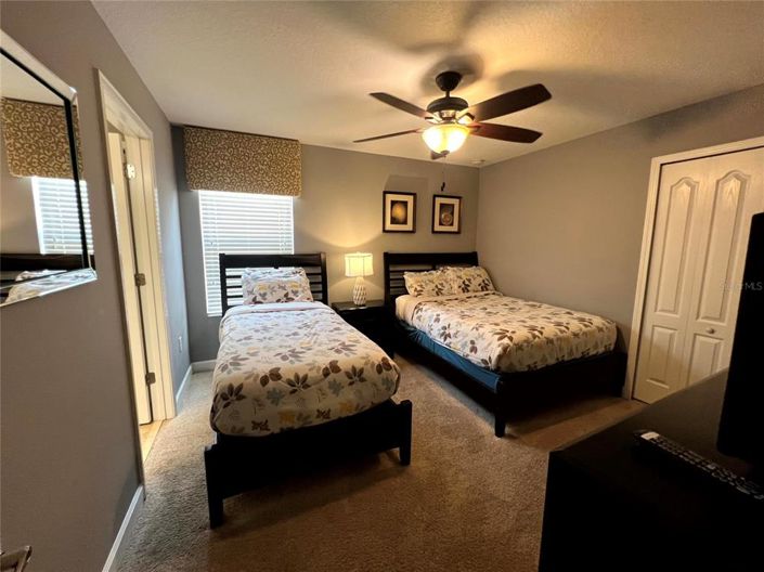 Image No.30-8 Bed Property for sale