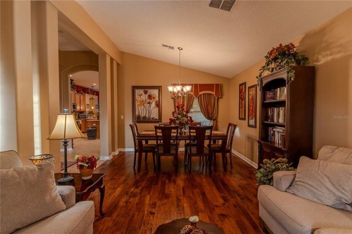 Image No.5-3 Bed Property for sale