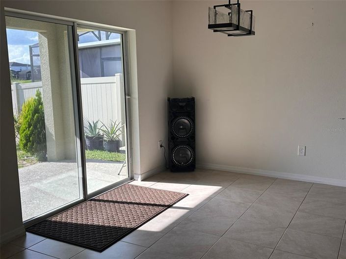 Image No.15-4 Bed Property for sale