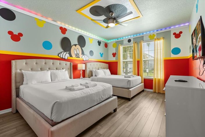 Image No.43-10 Bed Property for sale