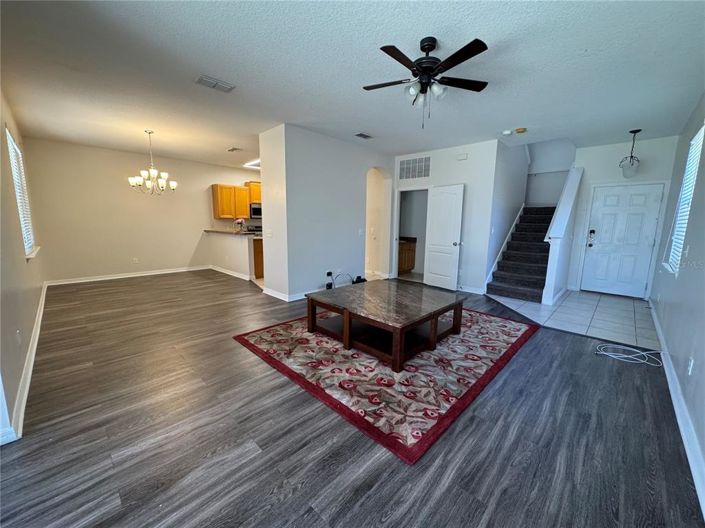 Image No.5-4 Bed Property for sale