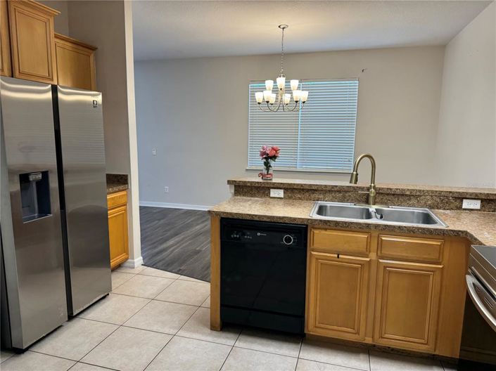 Image No.8-4 Bed Property for sale