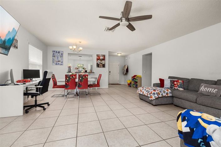 Image No.18-3 Bed Property for sale