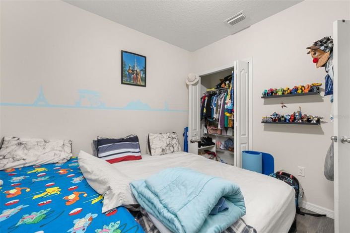 Image No.28-3 Bed Property for sale