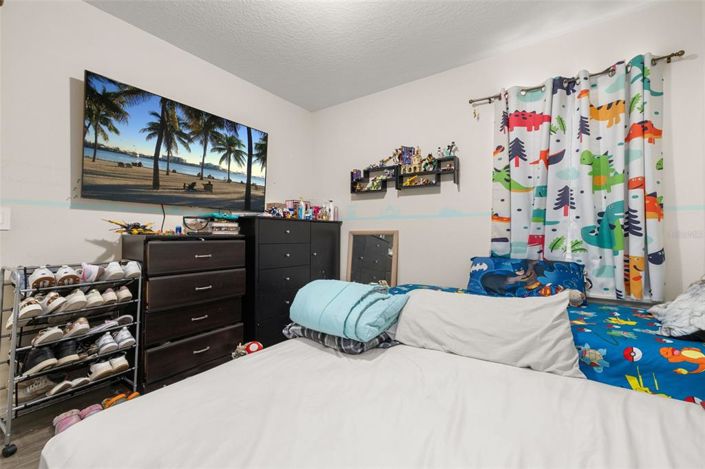 Image No.29-3 Bed Property for sale