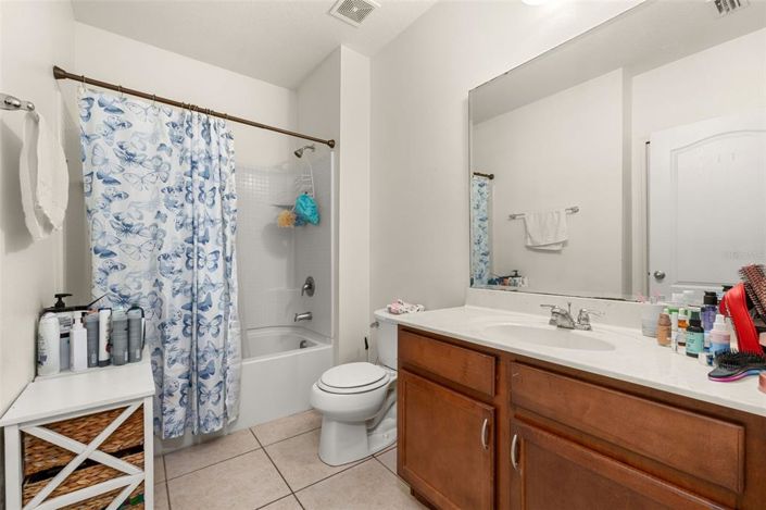 Image No.30-3 Bed Property for sale