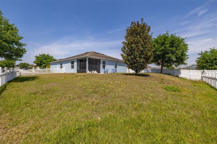 Image No.42-3 Bed Property for sale