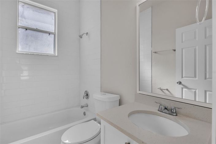 Image No.19-4 Bed Property for sale