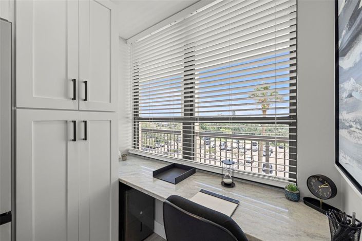 Image No.10-2 Bed Property for sale