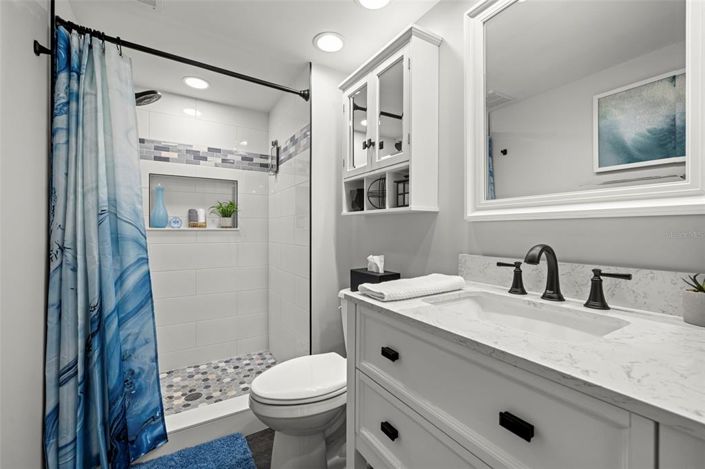 Image No.15-2 Bed Property for sale