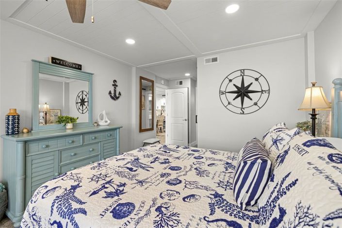 Image No.18-2 Bed Property for sale