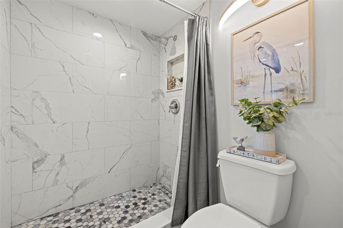 Image No.21-2 Bed Property for sale