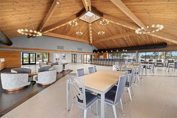 Image No.33-2 Bed Property for sale