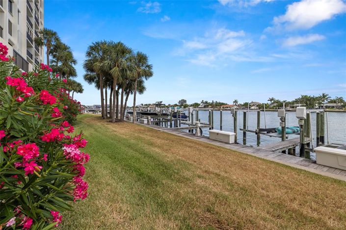 Image No.57-2 Bed Property for sale