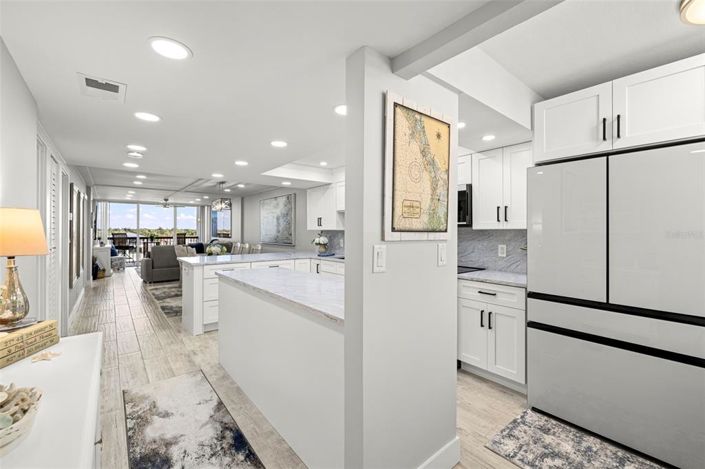 Image No.6-2 Bed Property for sale