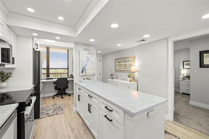 Image No.8-2 Bed Property for sale