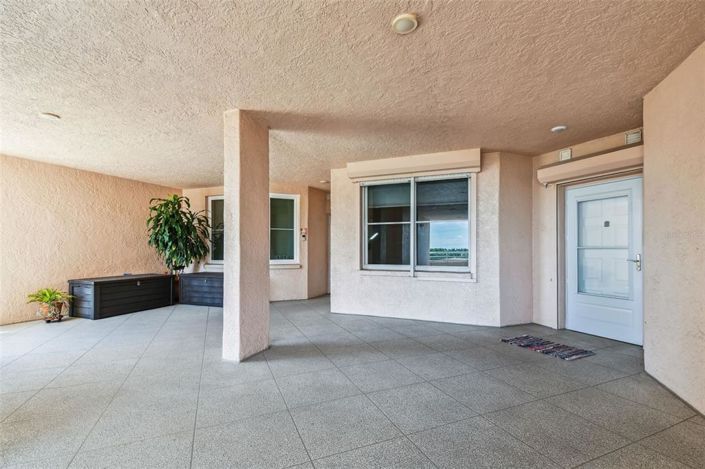 Image No.4-2 Bed Property for sale