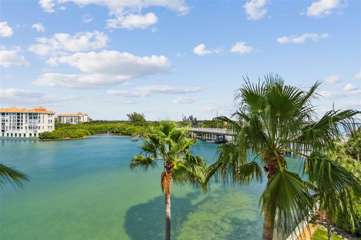 Image No.47-2 Bed Property for sale