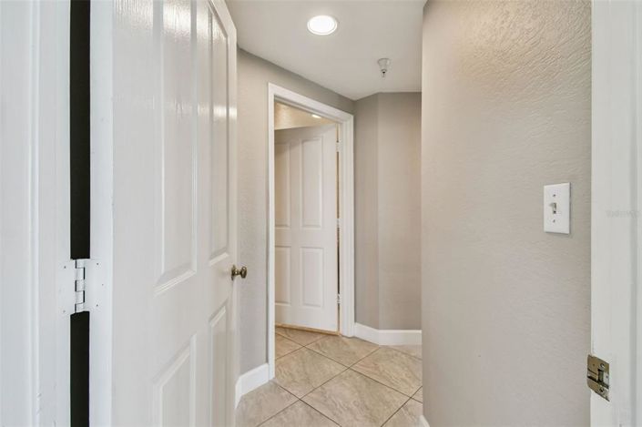 Image No.50-2 Bed Property for sale