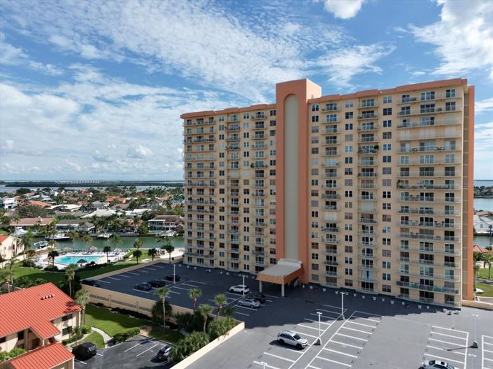 Image No.31-1 Bed Property for sale