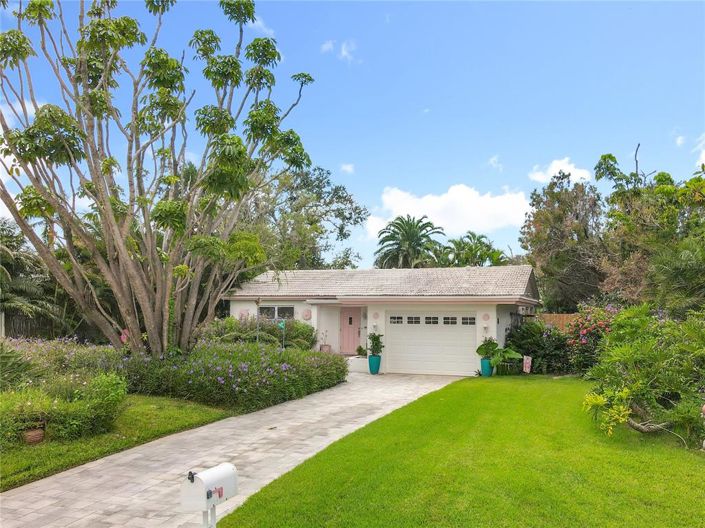 Image No.1-2 Bed Property for sale