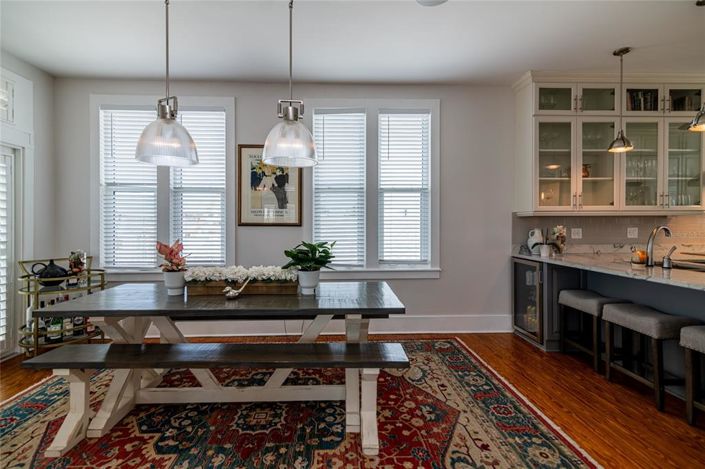 Image No.12-3 Bed Property for sale