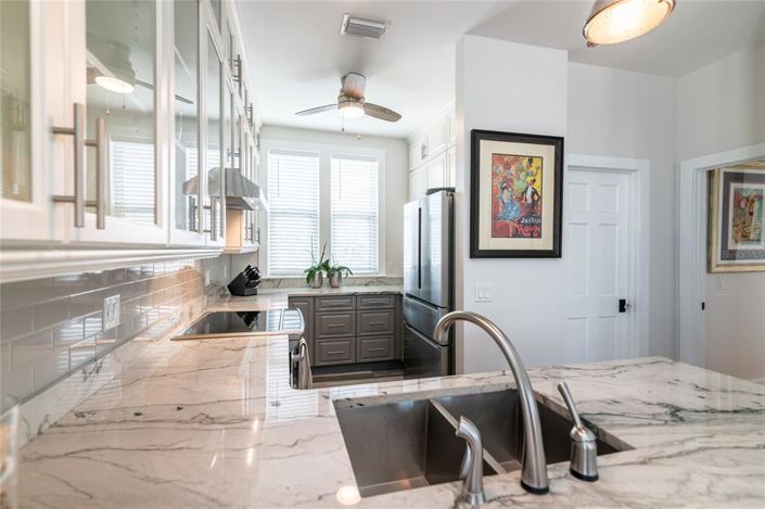 Image No.20-3 Bed Property for sale