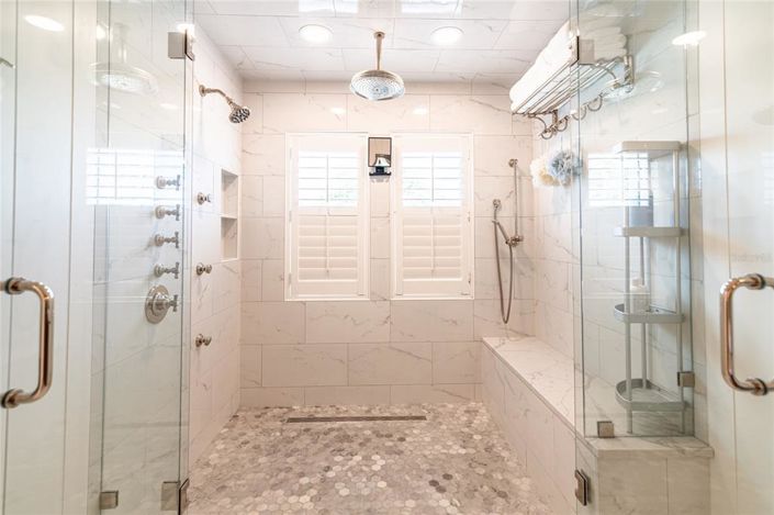 Image No.36-3 Bed Property for sale