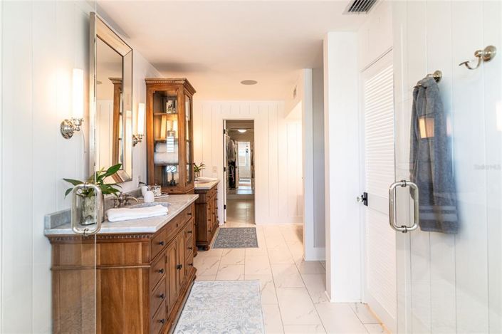 Image No.39-3 Bed Property for sale