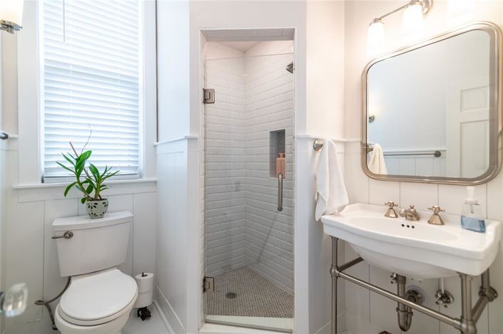 Image No.48-3 Bed Property for sale