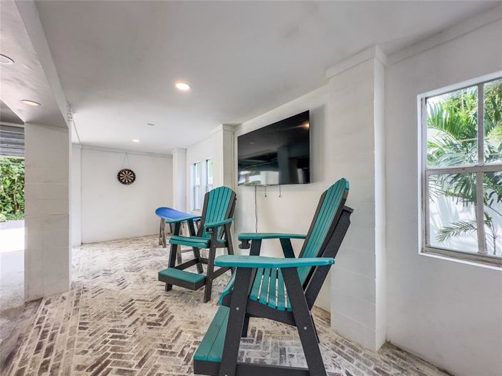 Image No.56-3 Bed Property for sale