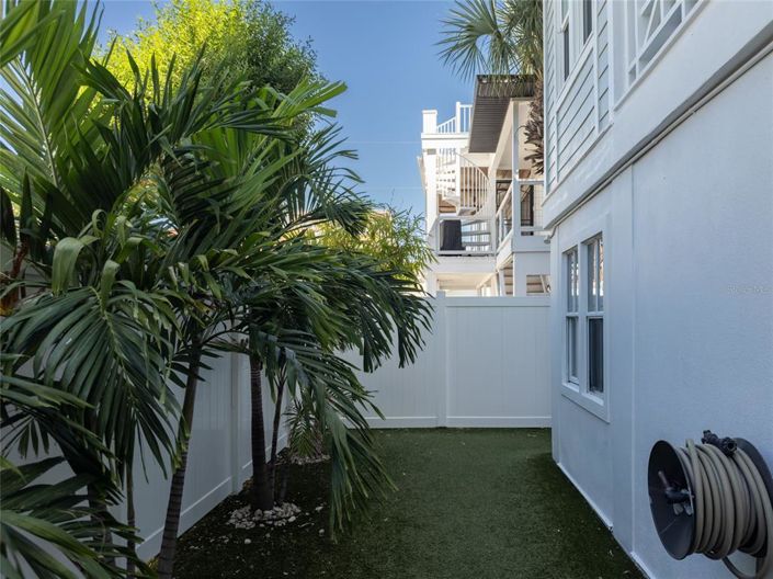 Image No.59-3 Bed Property for sale