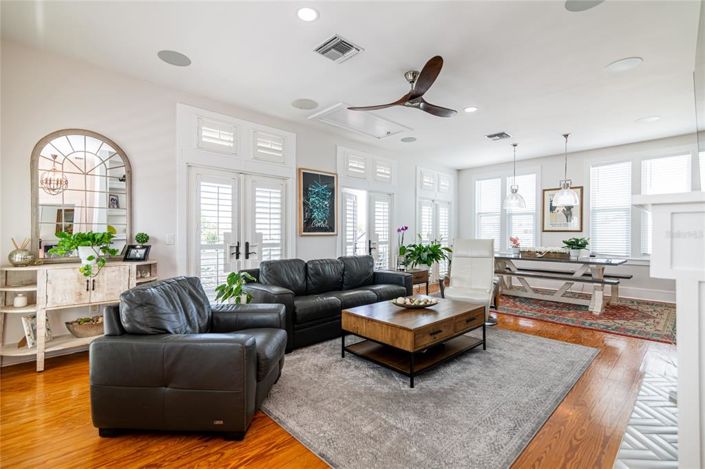 Image No.7-3 Bed Property for sale