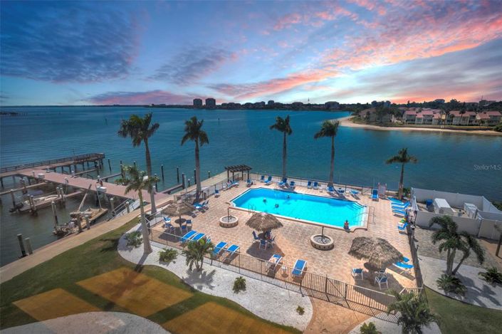 Image No.3-2 Bed Property for sale