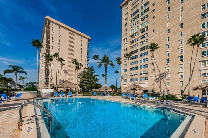 Image No.40-2 Bed Property for sale