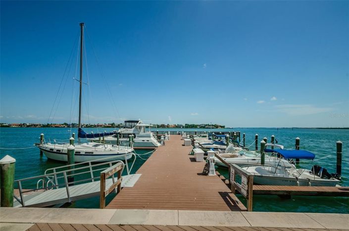 Image No.43-2 Bed Property for sale