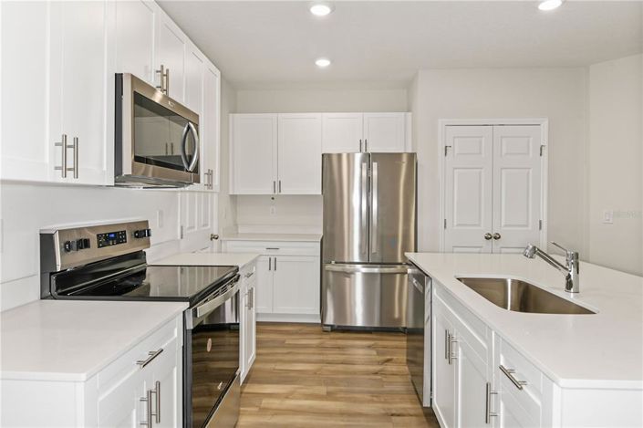 Image No.4-3 Bed Townhouse for sale