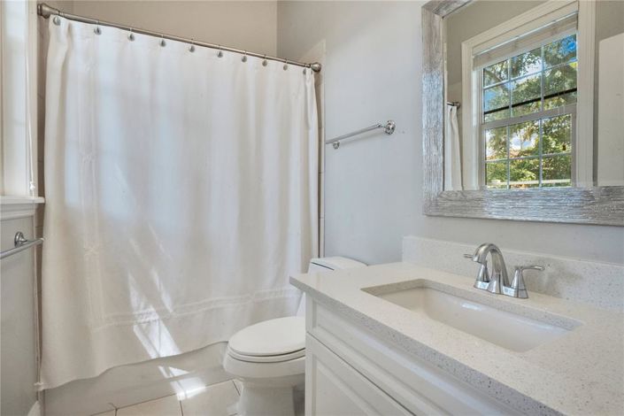 Image No.50-4 Bed Property for sale