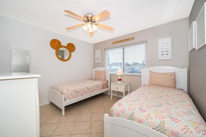 Image No.33-6 Bed Property for sale