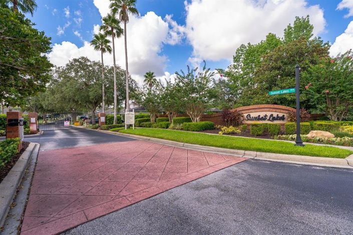 Image No.50-6 Bed Property for sale