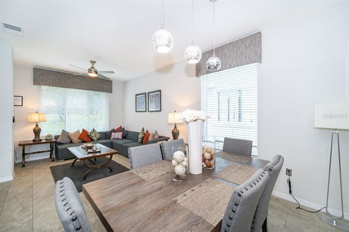 Image No.7-6 Bed Property for sale