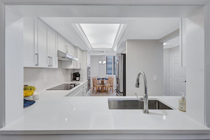 Image No.12-2 Bed Property for sale