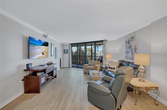 Image No.24-2 Bed Property for sale